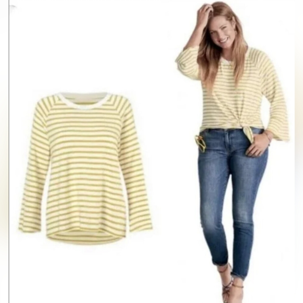 CAbi Dreamer Basic Sweatshirt Tee